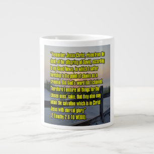 Caneca De Café Grande 2 Timóteo 2:8-10 WEBU Mug