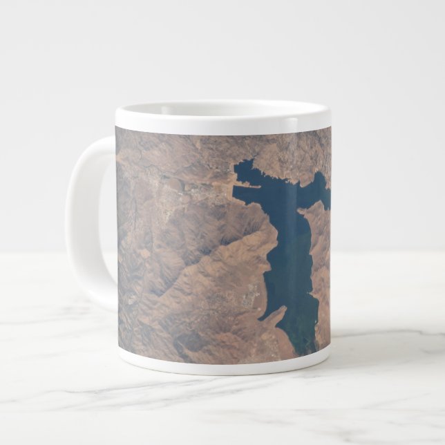 Caneca De Café Grande 4 De Julho De 2019 - Lago Isabella Na Califórnia. (Frente Esquerda)