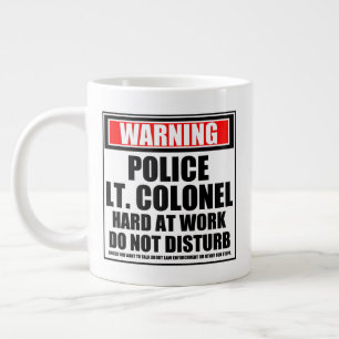 Caneca De Café Grande Atenção Tenente-Coronel da Polícia Trabalha Duro