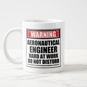 Caneca De Café Grande Aviso sobre o Duro de Engenheiro Aeronáutico no Tr