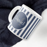 Caneca De Café Grande Azul Masculino Triado Monograma Personalizado<br><div class="desc">Uma caneca personalizada,  com listras azuis masculinas,  com nomes personalizados para personalizar...  projetada em cores azuis e brancas...  esta caneca gigante é moderna e na moda.. e é fácil de personalizar.. tenha sua bebida em estilo com os produtos de visto caseiro Equal To Angels / Ricaso</div>
