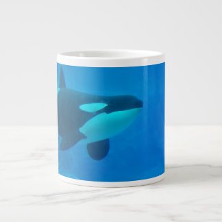 Caneca De Café Grande baleia assassina da orca debaixo de azul