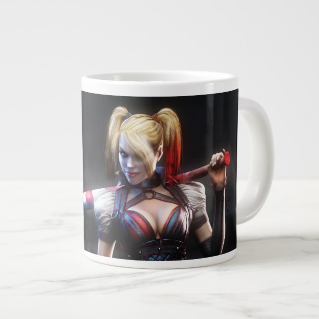Caneca De Café Grande Batman Arkham Knight | Harley Quinn com Bat (Frente Esquerda)