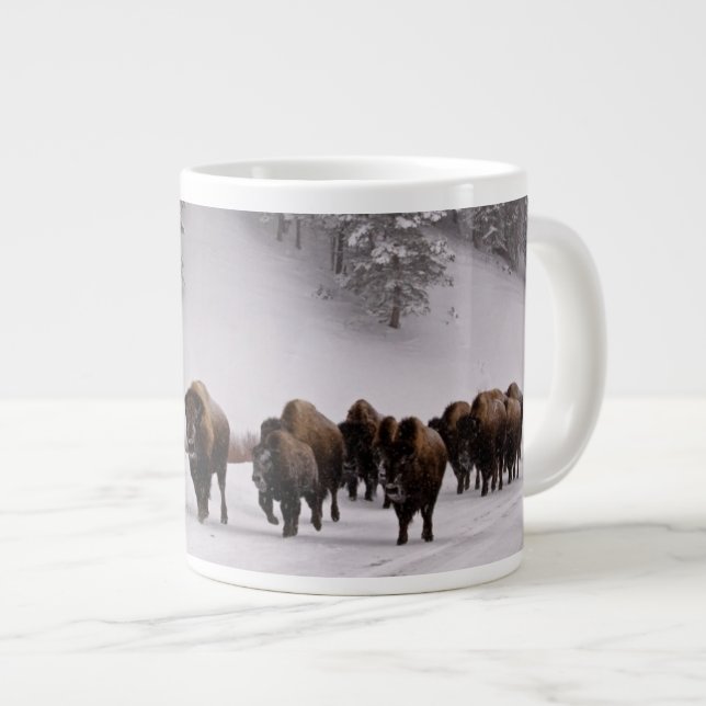 Caneca De Café Grande Bison no inverno (Frente Esquerda)