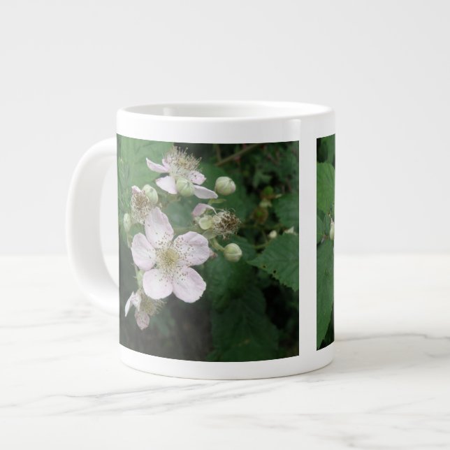 Caneca De Café Grande Blackberry Flowers Mug (Frente Esquerda)