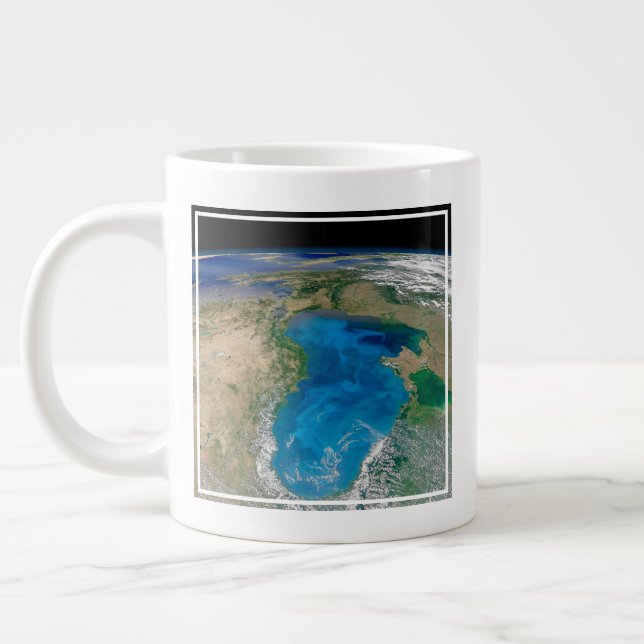 Caneca De Café Grande Bloom De Fitoplâncton Azul No Mar Negro (Esquerda)