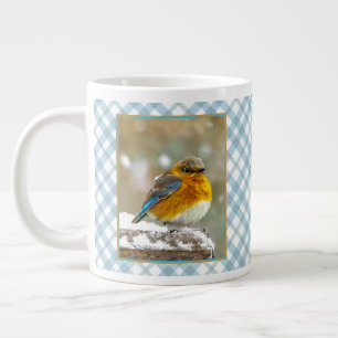 Caneca De Café Grande Bluebird oriental na neve - Foto original