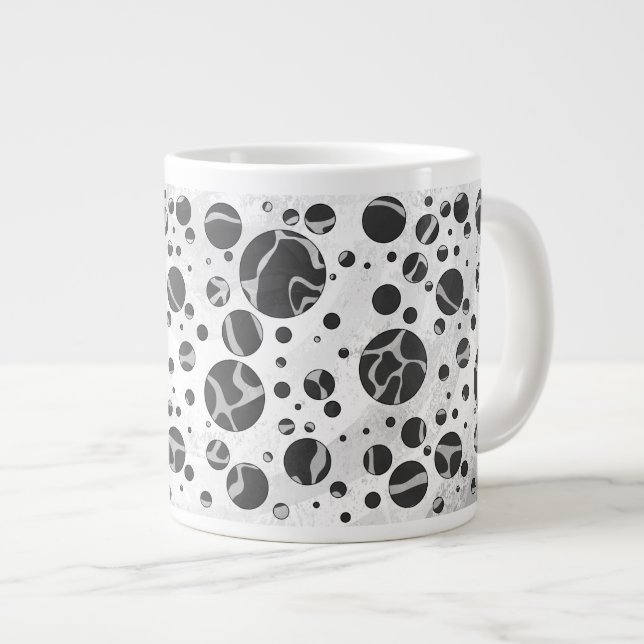 Caneca De Café Grande Bolinhas Negra e Cinza Leve da Giraffe (Frente Esquerda)