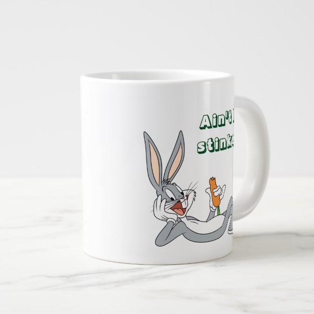 Caneca De Café Grande BUGS BUNNY™ Deitado Comendo Cenoura (Frente Esquerda)
