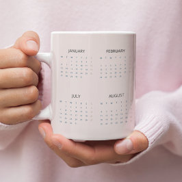 Caneca De Café Grande Calendário 2025 | Pink Pastel Suave |