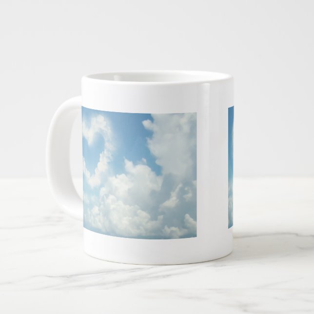 Caneca De Café Grande Coração nas Nuvens, Design Romântico Céu Azul (Frente Esquerda)