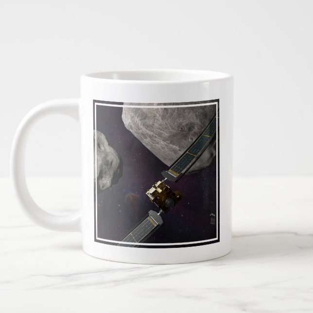 Caneca De Café Grande Dart Spacecraft E Liciacube Antes Do Impacto (Esquerda)