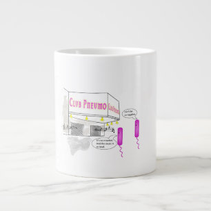 Caneca De Café Grande Dois Gram Negativos Entram Em Um Bar