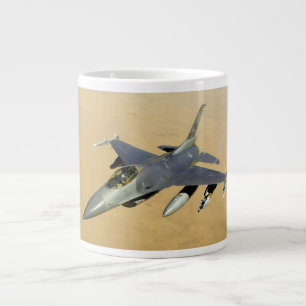 Caneca De Café Grande F-16 Voo contra a aeronave Falcon Block 40