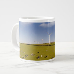 Caneca De Café Grande Fazendas Vacas perto da Fazenda para-brisas