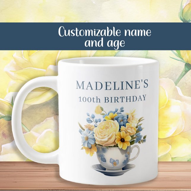 Caneca De Café Grande Flores Amarelas Dusty Blue Teacup (Dusty blue teacup and yellow floral 100th birthday party mug)