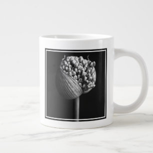 Caneca De Café Grande Flores   Flor B&W Allium Bud