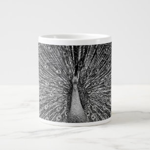 Caneca De Café Grande Fotografia de Pavão Preto e Branco