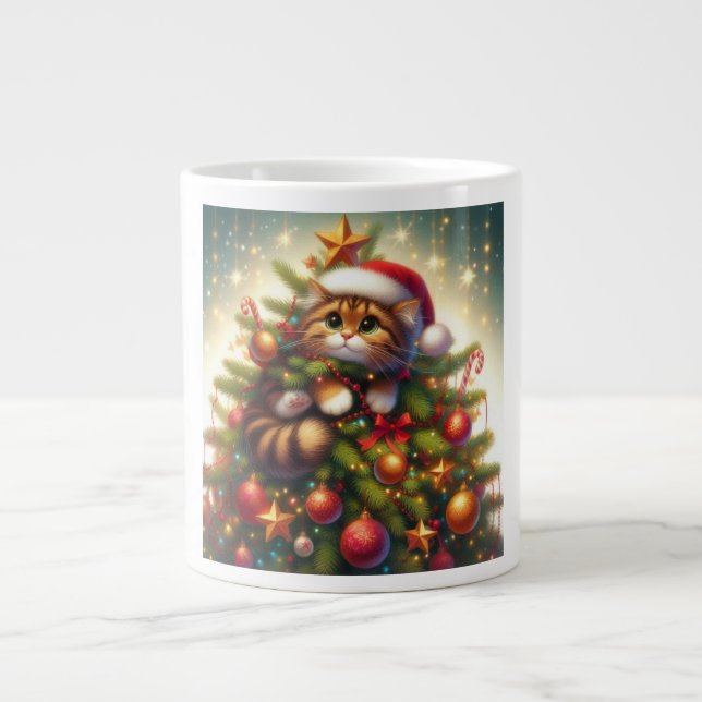 Caneca De Café Grande Gato malicioso e bonito na árvore de Natal (Frente)