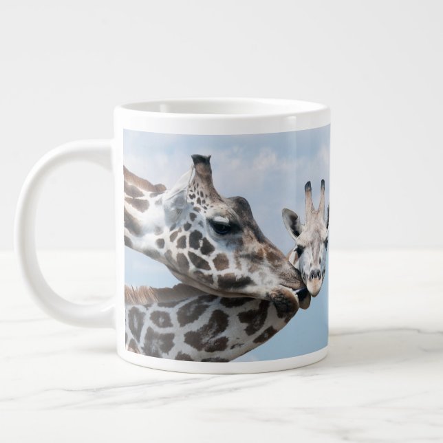 Caneca De Café Grande Girafa Beijou O Fim (Esquerda)