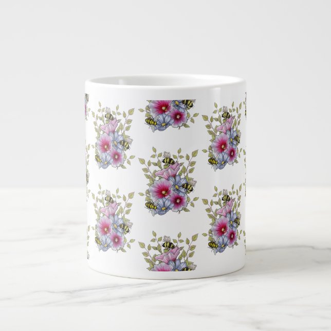 Caneca De Café Grande Hollyhocks and Blue Flowers with Bumble BEES (Frente)