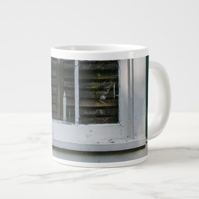 Caneca De Café Grande Janela Antiga (4) (Frente Esquerda)