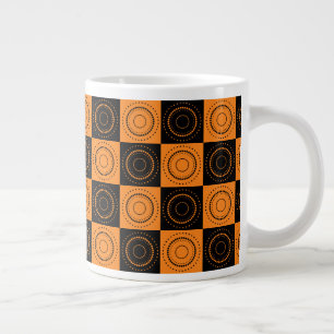 Caneca De Café Grande Laranja e Bolinhas Negras Concentradas do Hallowee
