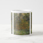 Caneca De Café Grande Lemon Grove em Bordighera por Claude Monet<br><div class="desc">Lemon Grove em Bordighera; Sob a árvore de limões (1884), por Claude Monet, é uma pintura agrícola de arte do impressionismo antigo. Uma fazenda com frutas de citros prestes a ser colhida nas estações de primavera ou de verão. Um pomar de limoeiros florescentes em Bordighera, Itália. Sobre o artista: Claude...</div>
