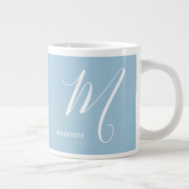Caneca De Café Grande Letra Script M Soft Blue, Com Monogramas Artístico