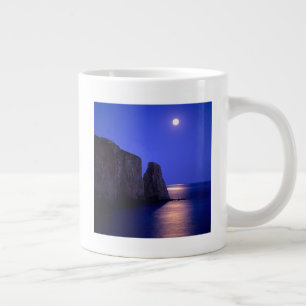 Caneca De Café Grande Lua Em Dusk Perce Rock Gaspe Coast Quebec