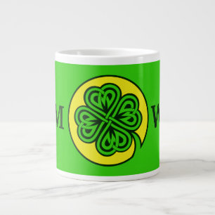 Caneca De Café Grande Mágulos personalizados de Shamrock tribal