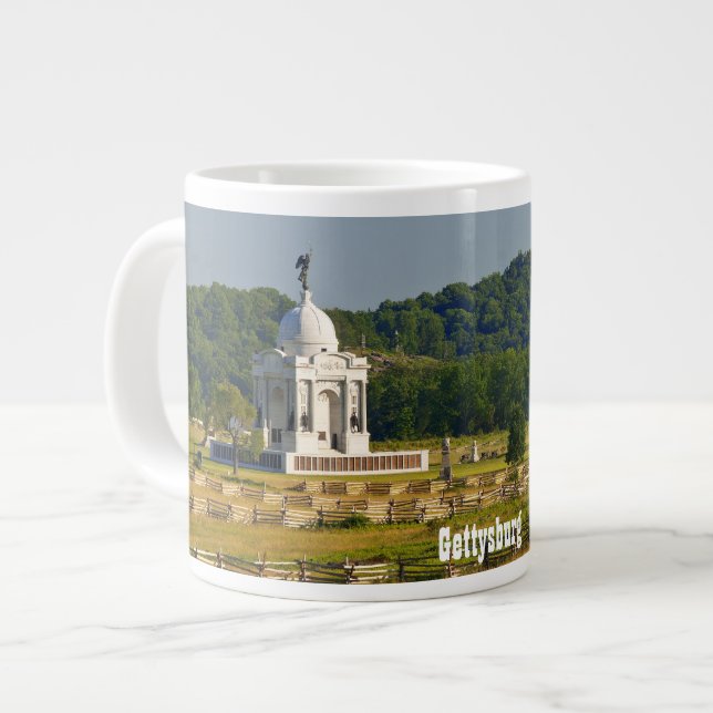 Caneca De Café Grande Memorial da AP em Gettysburg Jumbo Mug (Frente Esquerda)