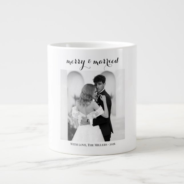Caneca De Café Grande Merry & Married - Personalized Newlywed Christmas  (Frente)