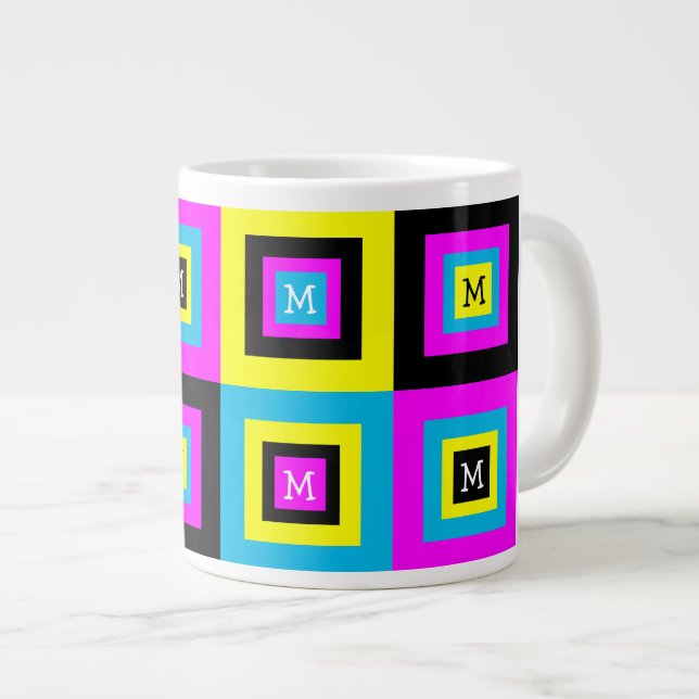 Caneca De Café Grande Monograma CMYK dos quadrados geométricos (Frente Esquerda)