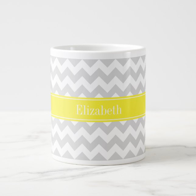 Caneca De Café Grande Monograma do Chevron Yellow da Cinza Lt (Frente)