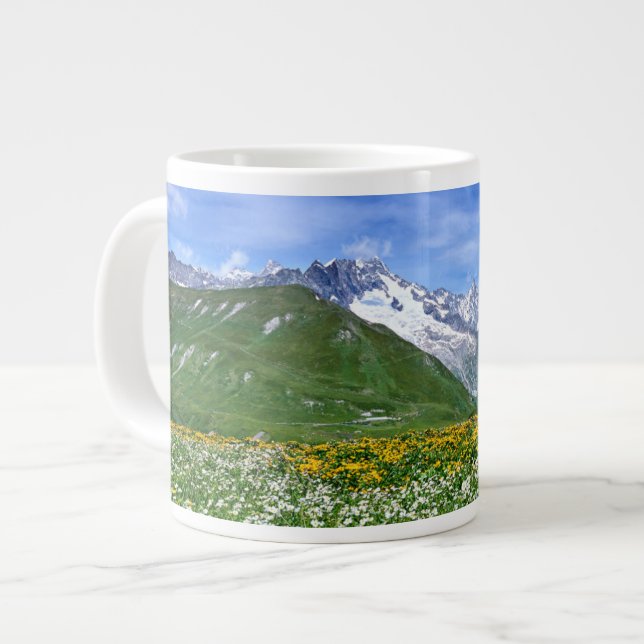 Caneca De Café Grande Montanhas | Primavera do Vale dos Alpes suíços (Frente Esquerda)