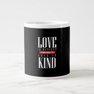Caneca De Café Grande O Amor é Paciente Estilo Inspirador Atemporal