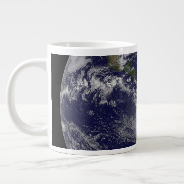 Caneca De Café Grande O Furacão Sandy Na Costa Leste Dos Eua. 2 (Esquerda)