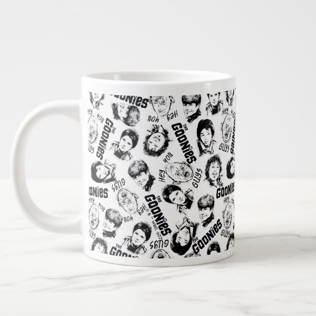 Caneca De Café Grande O Padrão dos Caracteres dos Goonies (Esquerda)