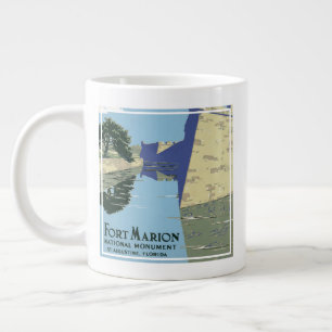 Caneca De Café Grande Poster de viagens vintage mostrando Fort Marion