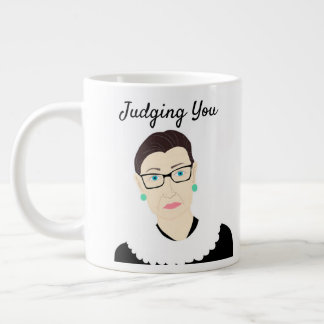 Caneca De Café Grande RBG "Julgando Você" Mug