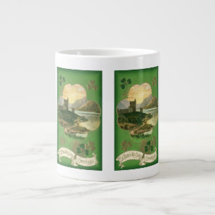 Caneca De Café Grande Ruas Vintage. Patricks Day Saudações Shamrock Cast