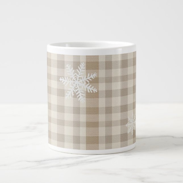 Caneca De Café Grande Snowflake Gingham Plaid Mug – Beige & Taupe Rustic (Frente)
