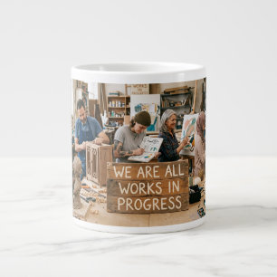 Caneca De Café Grande Somos Todos Trabalhos em Andamento