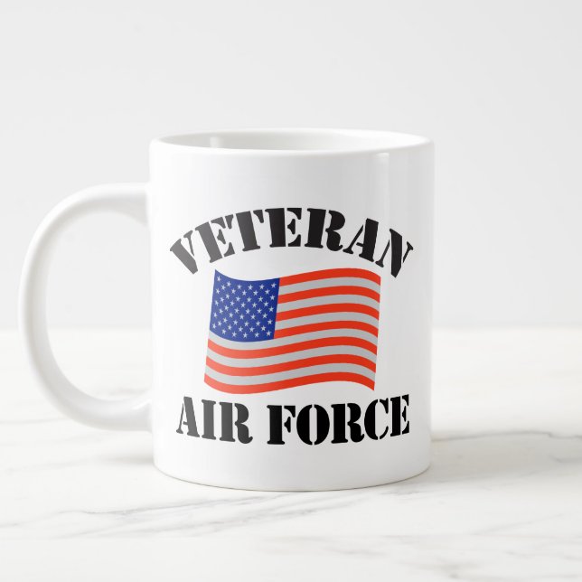 CANECA DE CAFÉ GRANDE VETERAN JUMBO MUG (Esquerda)