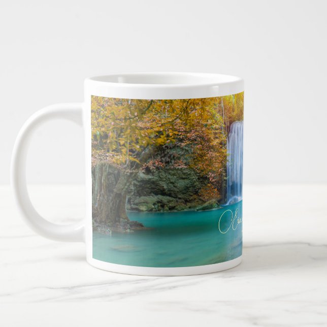 Caneca De Café Grande Visão de queda de Erawan Waterfall Tailândia (Esquerda)