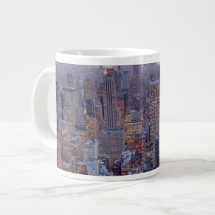 Caneca De Café Grande Vista ampla de Manhattan no pôr do sol