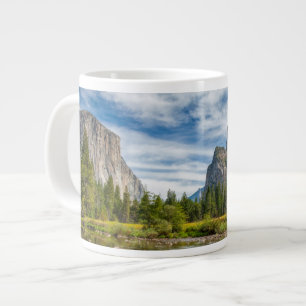 Caneca De Café Grande Vista do Vale no Parque Nacional de Yosemite