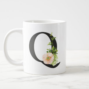 Caneca De Café Grande Watercolor Flowers Mug com a letra Q
