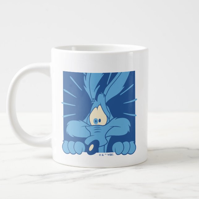 Caneca De Café Grande WILE E. COYOTE™ Shocked Expression (Esquerda)